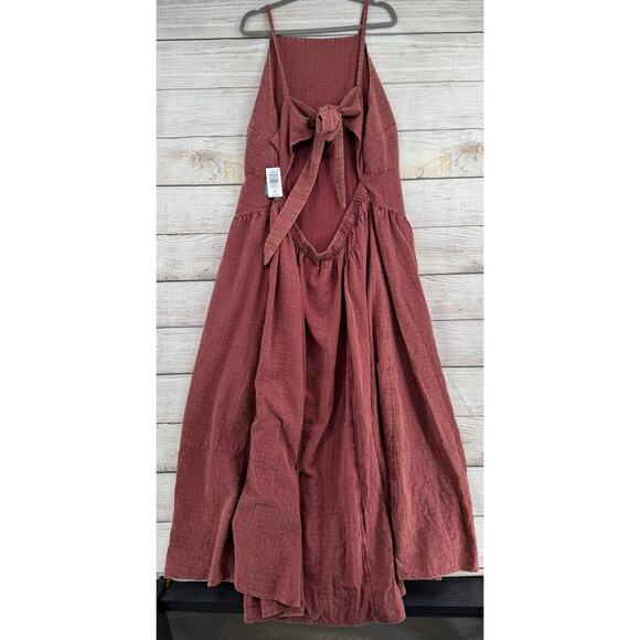 Torrid Festi Open Tie Back Maxi Dress Womens 3X Red Burgundy NEW - Picture 2 of 13